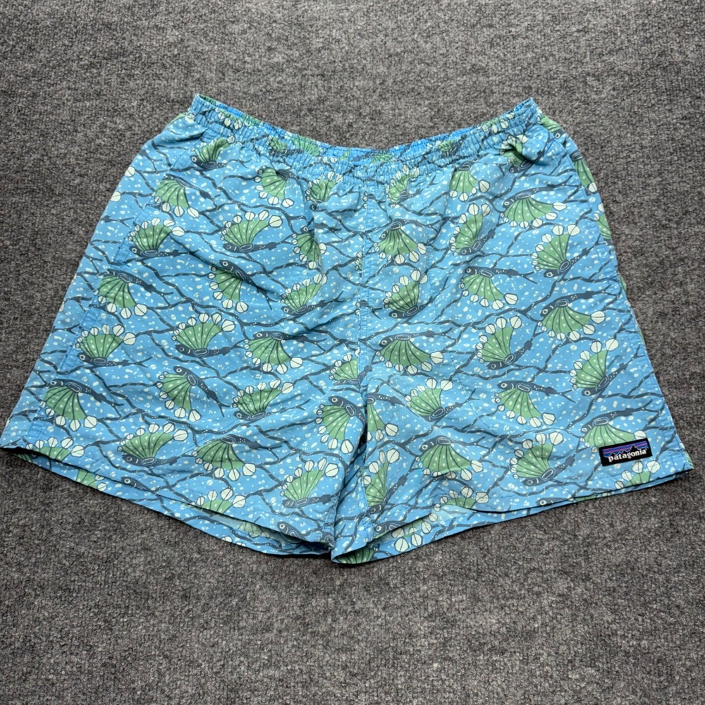 Patagonia Baggies 5 Inseam Flying Fish Print Blue Mens Medium Shorts